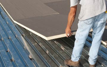benefits of insulating Moneydie flat roofing